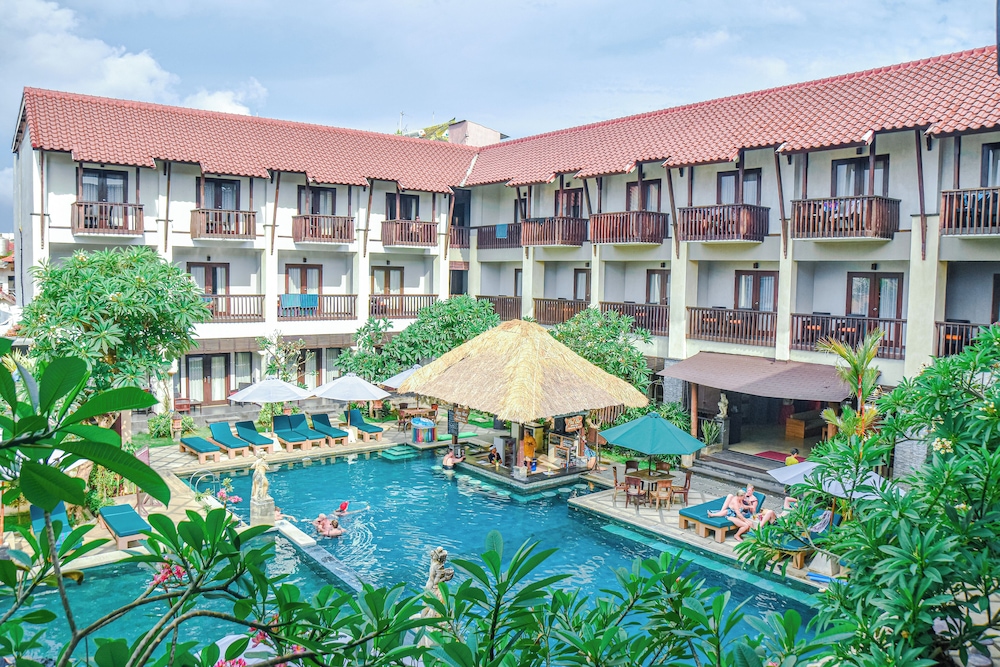 Hotel The Lokha Legian Resort & Spa - Image 1