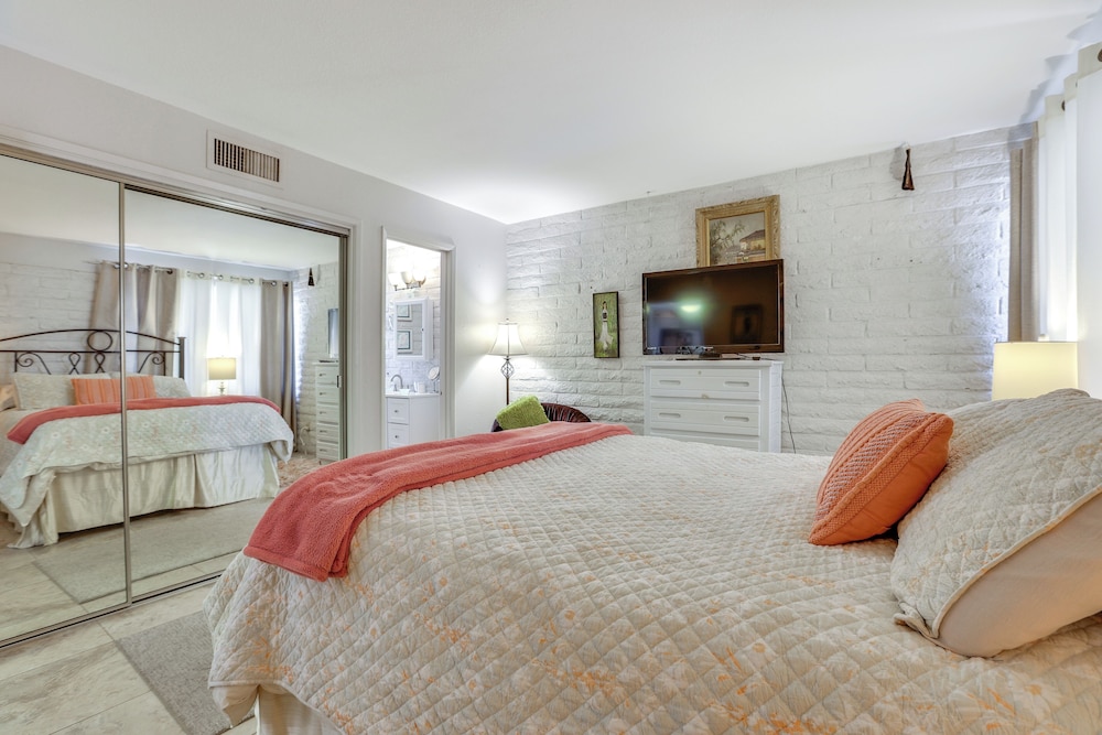 8 Mi to TPC Scottsdale: Quiet Condo w/ Pool Access