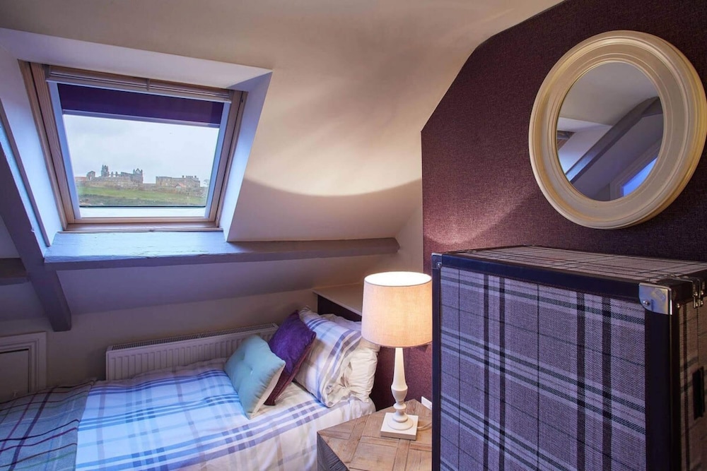 Host Stay Spyglass 1708