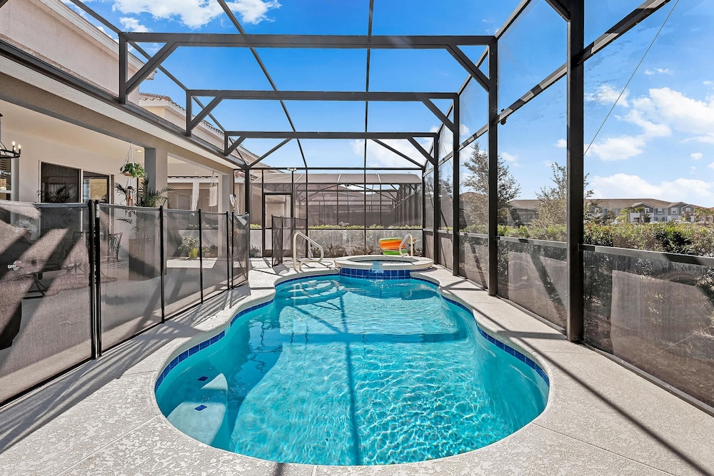Themed 6BR Home Game Room Pool Sleeps 16