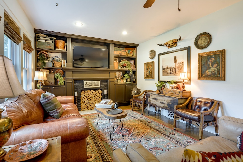 Springfield Vacations - Whimsical Cottage Near Springfield Art Museum! - Property Image 30