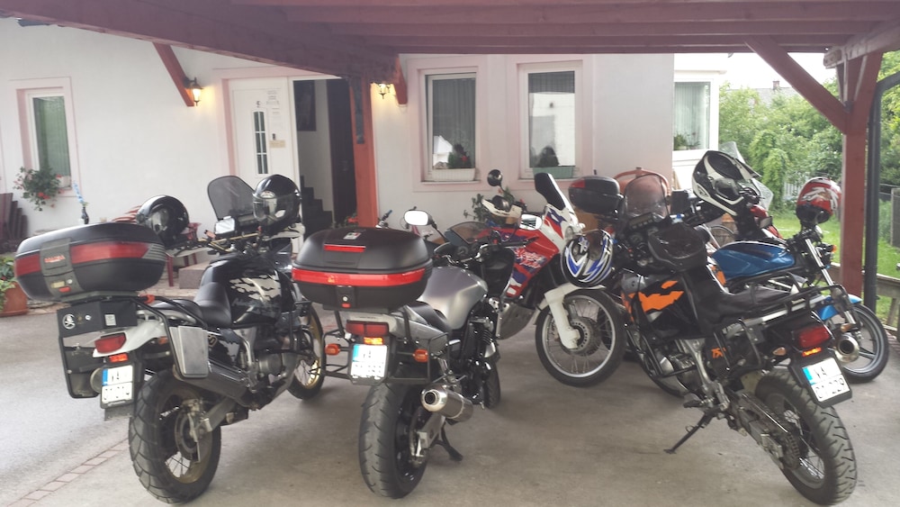 Hostel Mama's House