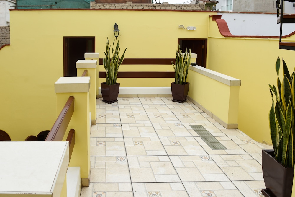 Photo 16