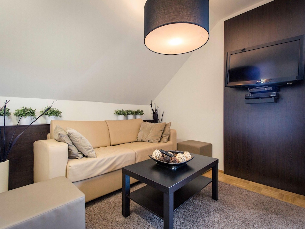 Apartment in Alpine Forest Near Ski Slopes