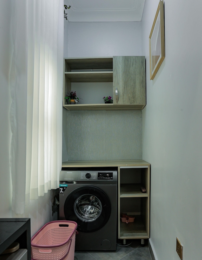 Tanzi Homes Kakama