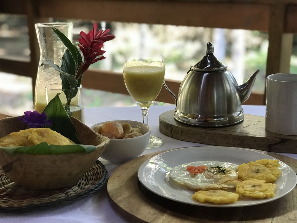 Hacienda Herrera Tambopata