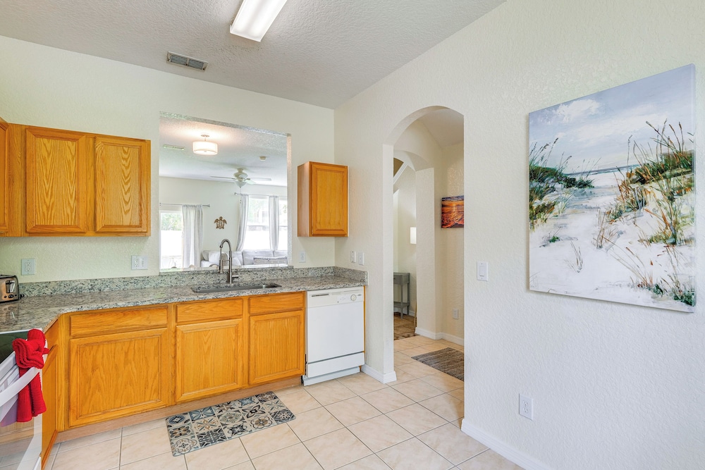 9 Mi to Disney! Regal Palms Resort Condo w/ Pools