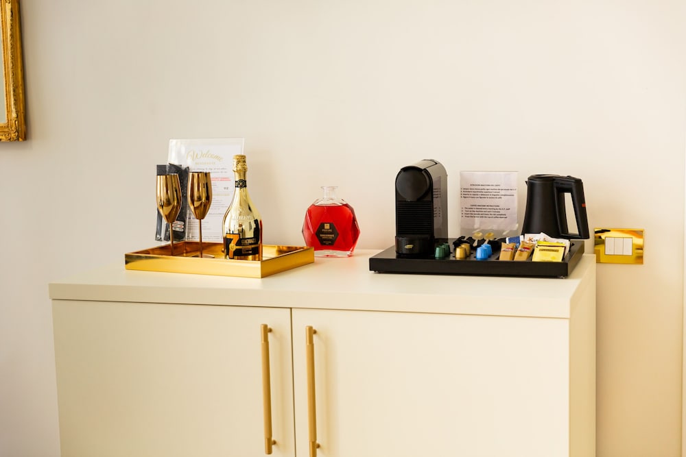 Golden palace luxury guest house