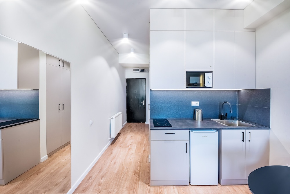 HB apartments University