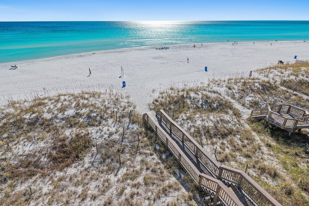 Cabana Club C408- Sugar Sand Shores