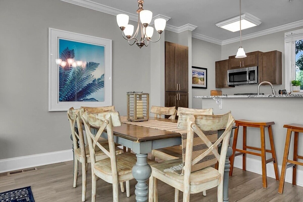 The Village At 74th 3 Bedroom Home