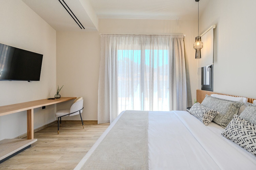 Nysa Luxury villa 1