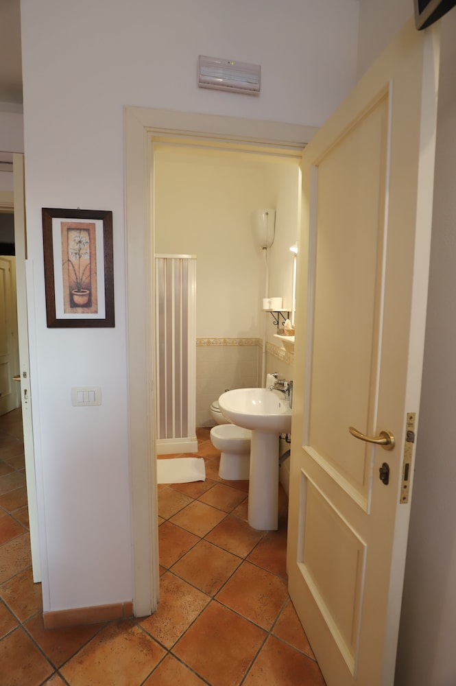 Photo 46
