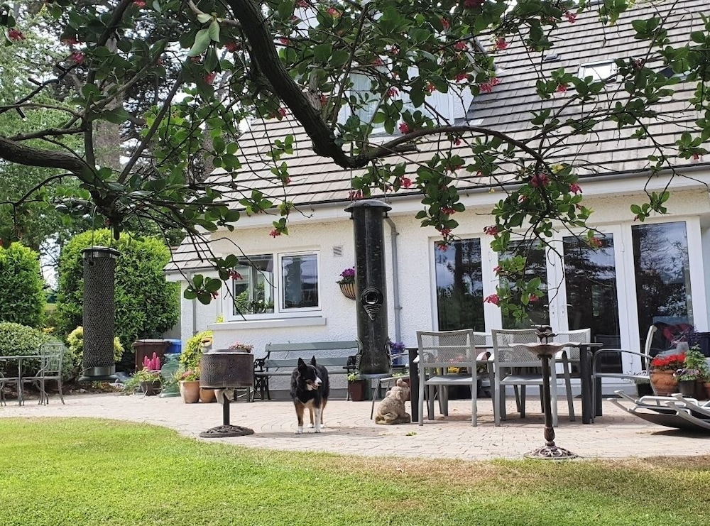 Drumee Lodge