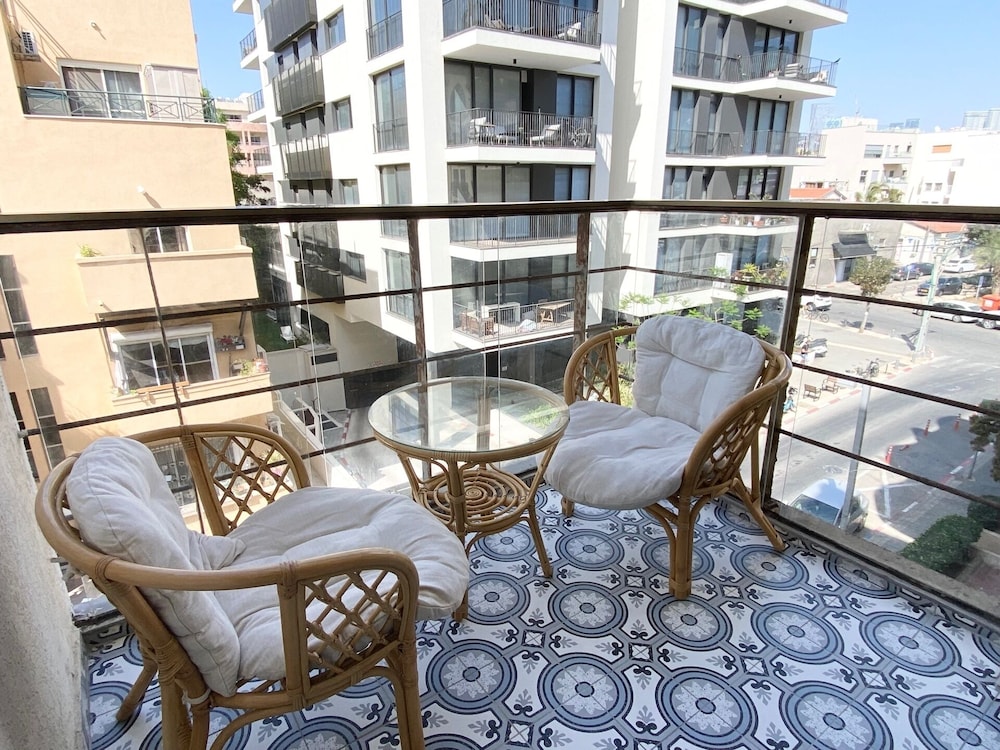 Sea Suites Apartments