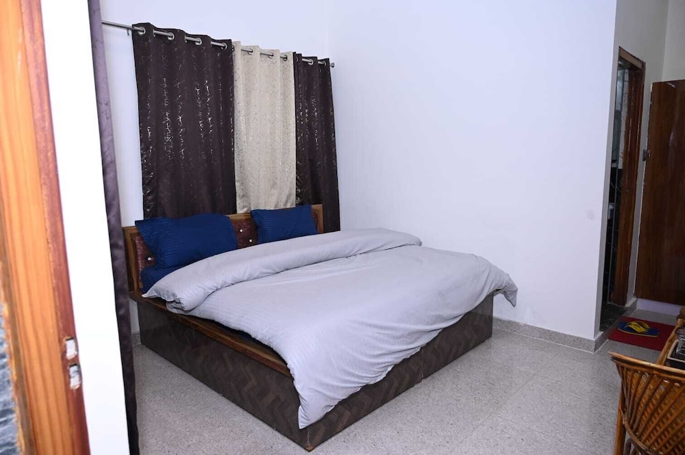 Family Home Stay