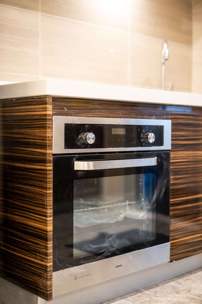 2BR R&F Phase2, CIQ R&F Mall, Free Parking