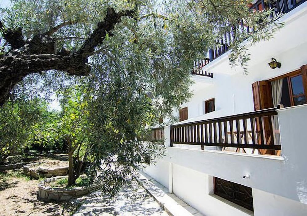 Naftilos Skiathos