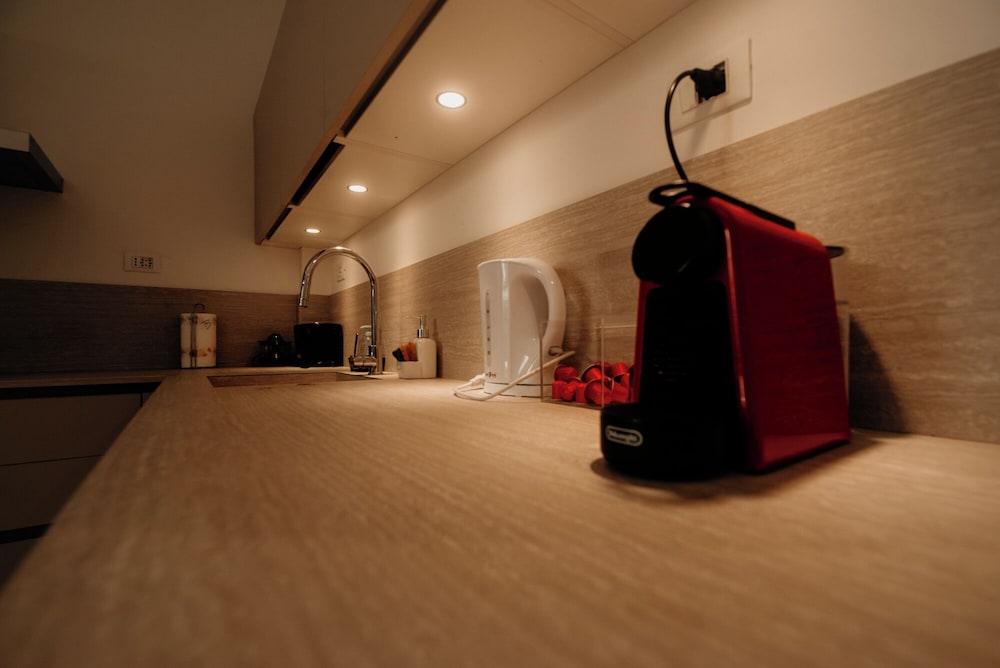 Green Hill Apartment