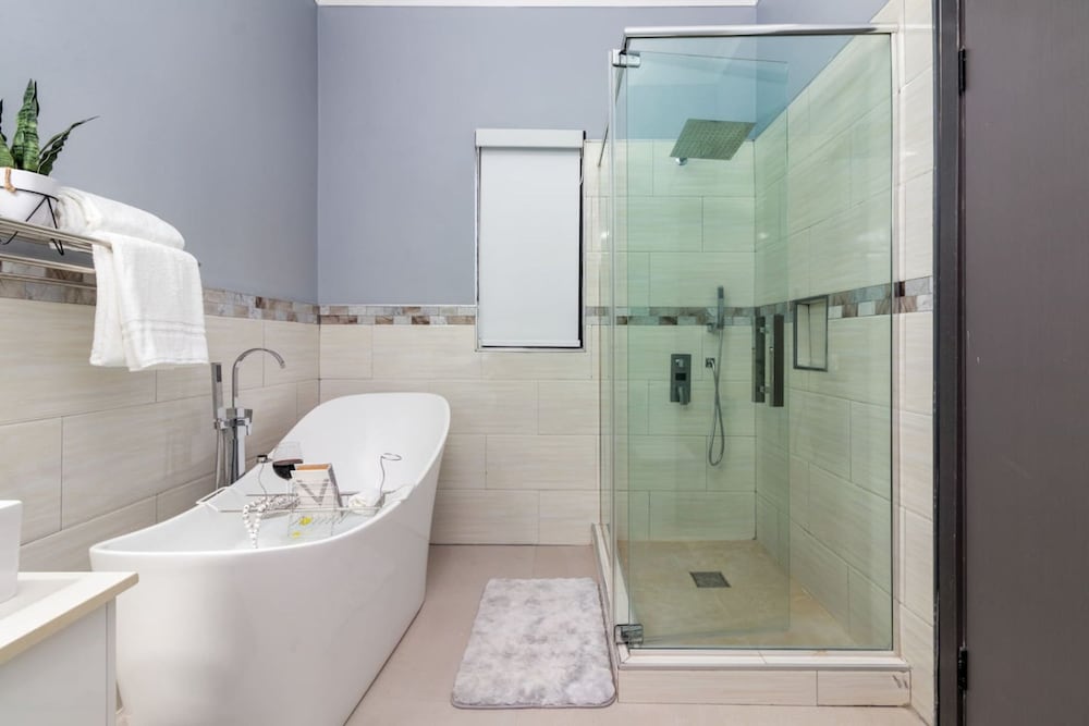 Coastal Escape in Riviera Tower Isle Beach Nearby