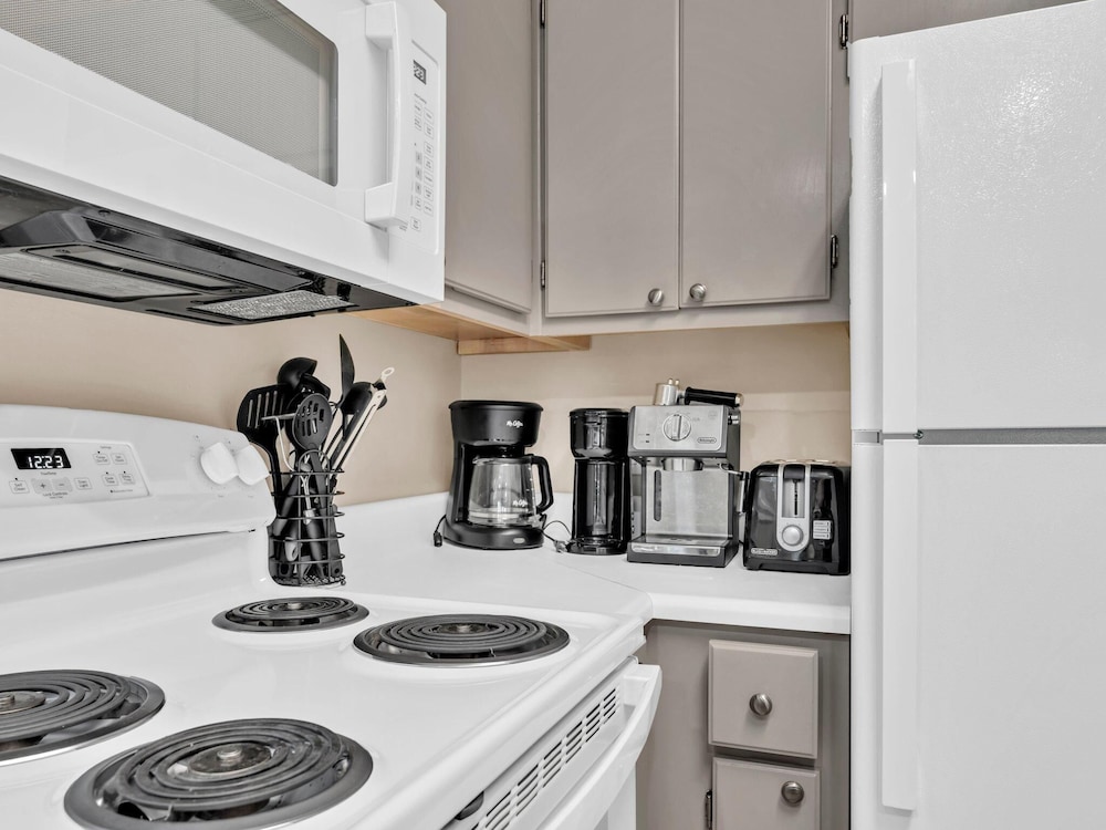 Beachside Villas 1211