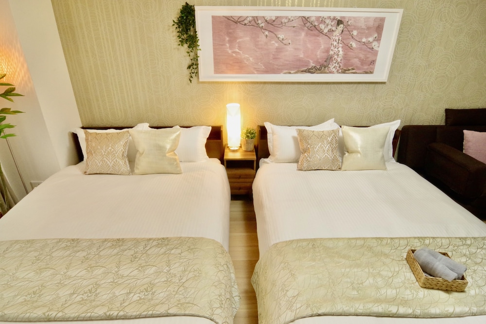 Nipponbashi Art Hotel