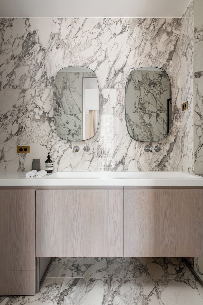 HIGHSTAY-Luxury Serviced Apartment- Arc de Triomphe