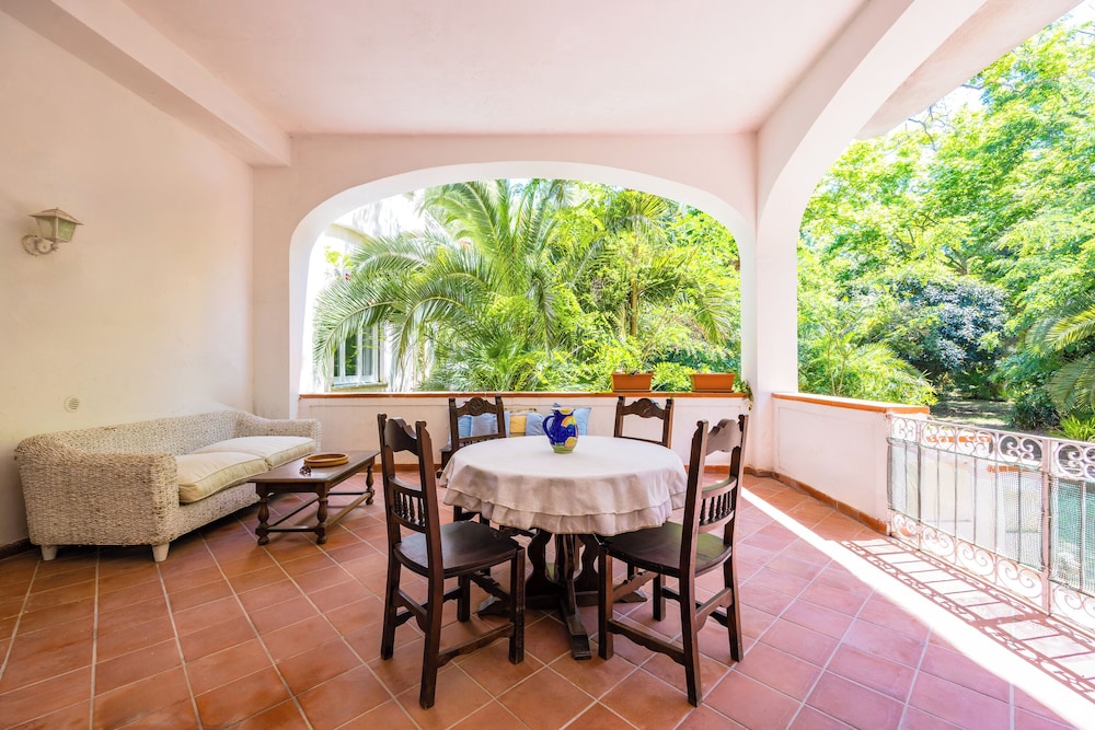 Villa Villari Terrace and Patio by Napoliapartments