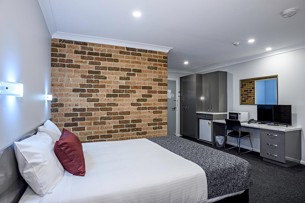 Bushmans Motor Inn