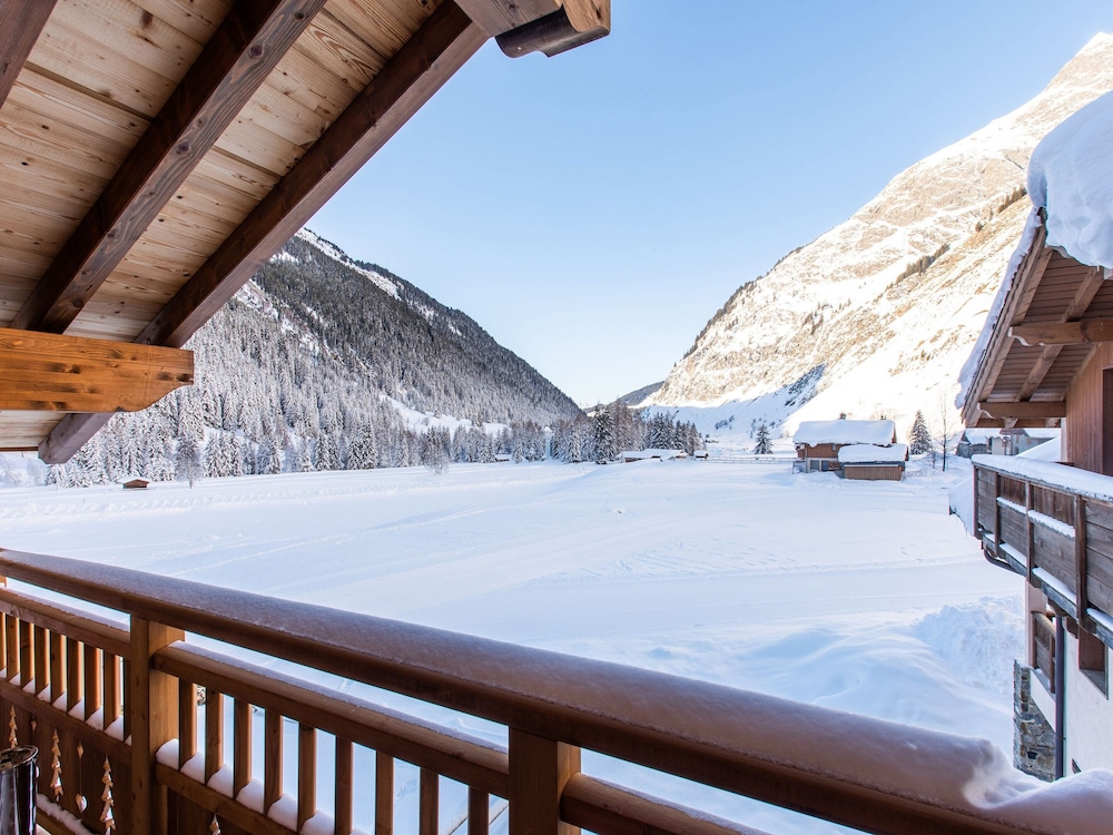 Chalet in La Plagne Near Ski Lifts