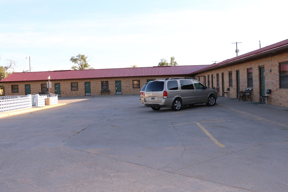 Frontier Motel