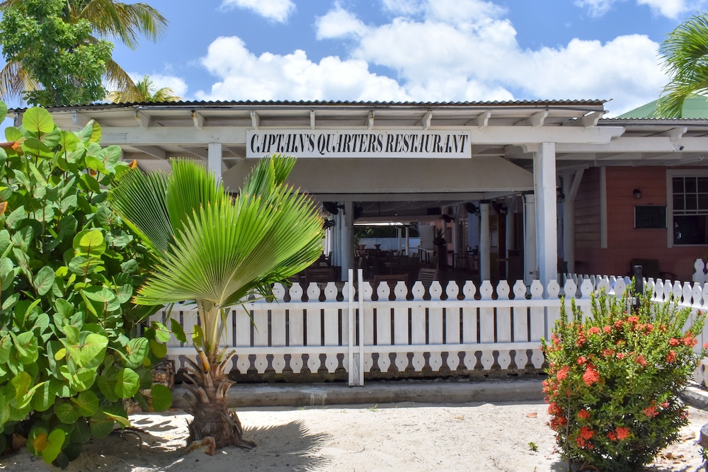 Catamaran Hotel Marina - Property Image 15