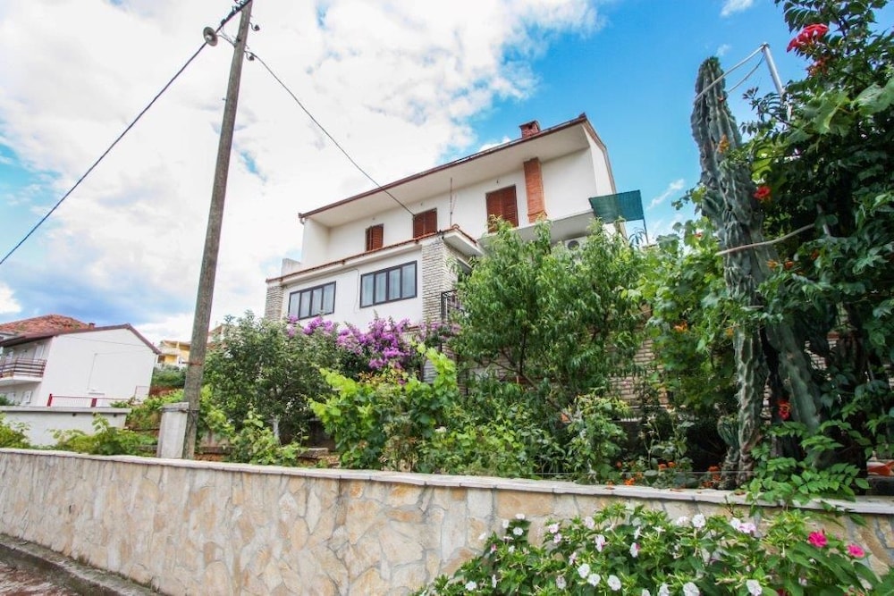 Apartments Braco