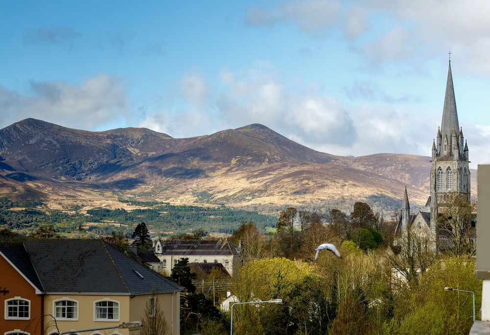 Hotel Park Place Apartments - Image 1