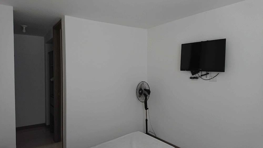 Apartamento Prados Del Norte view 4