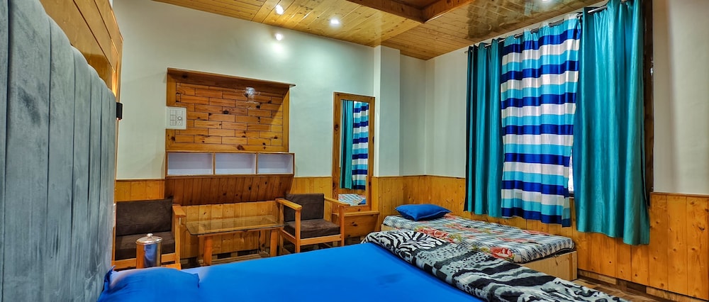 Sargam Stays Kasol