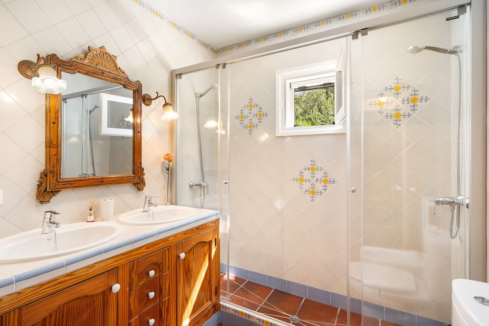 N'antiga - Villa With Private Pool In Sant Lluis