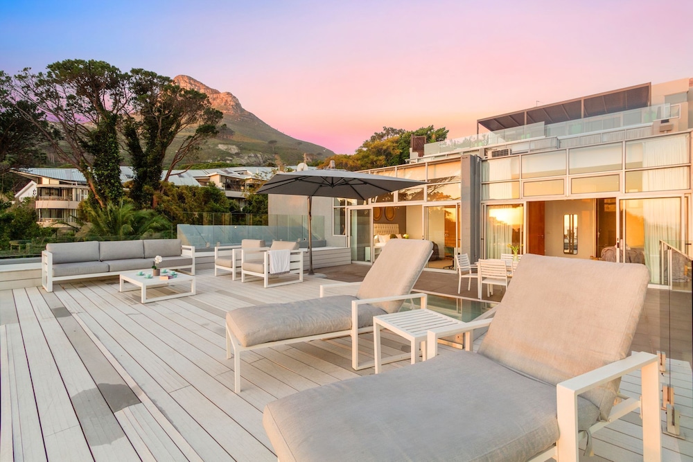 Oceanview Grange Retreat