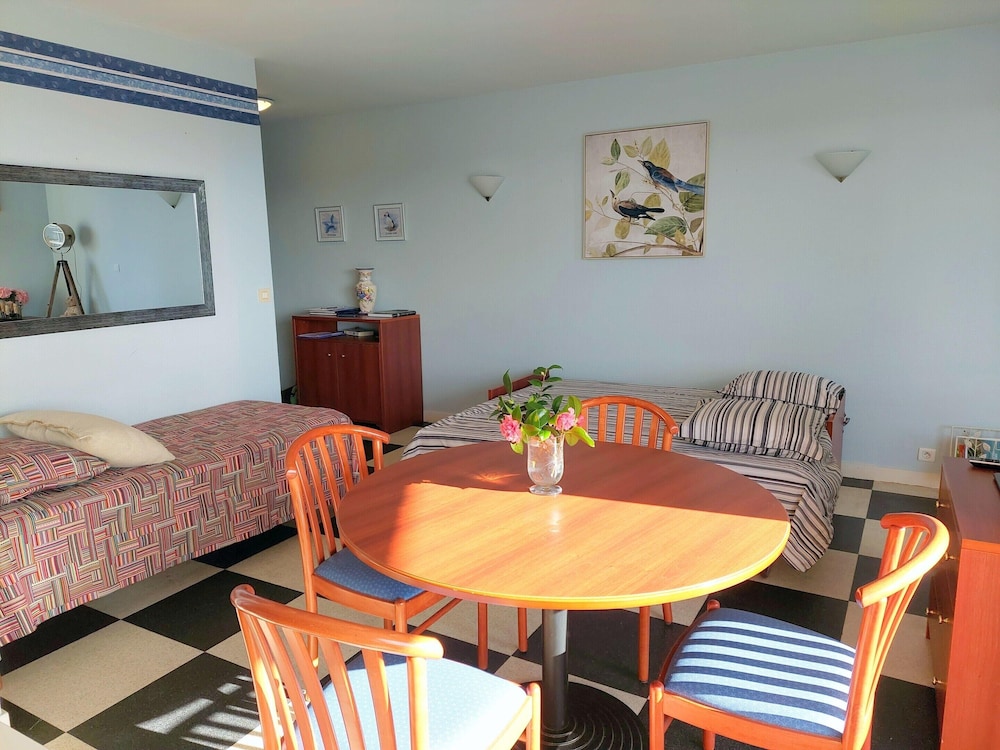Apartment in Cornouaille Near Sandy Beach
