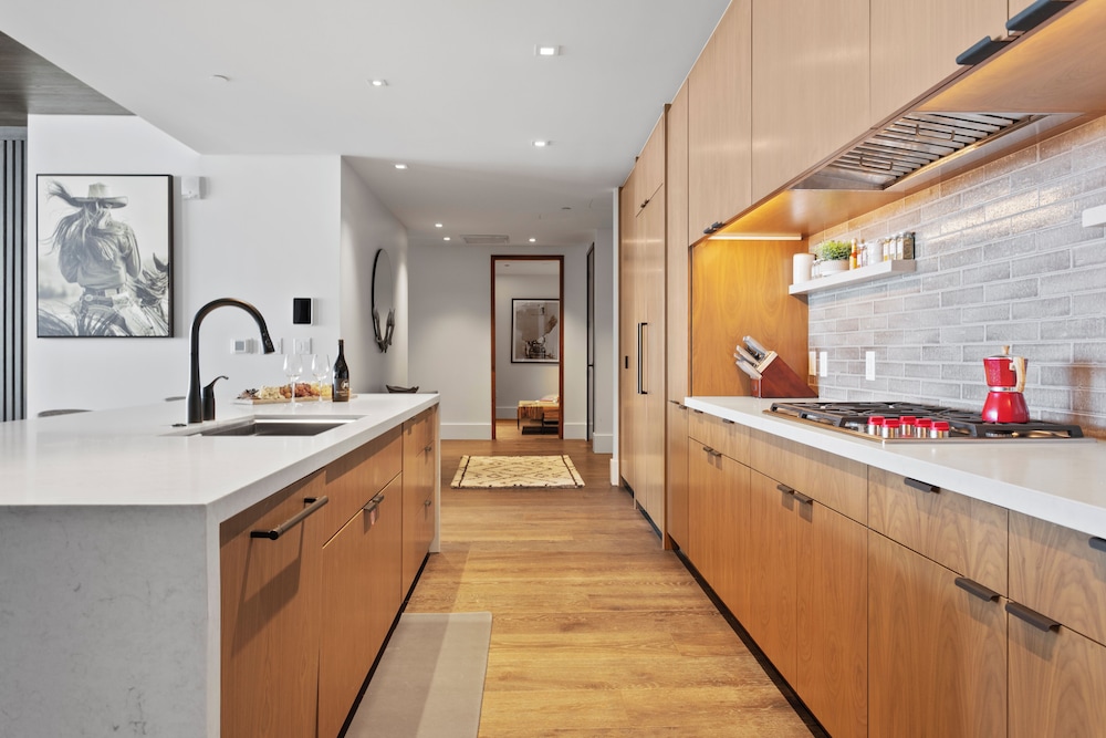 Argent at Deer Valley Resort - Three Bedroom Deluxe #103 3 Condo