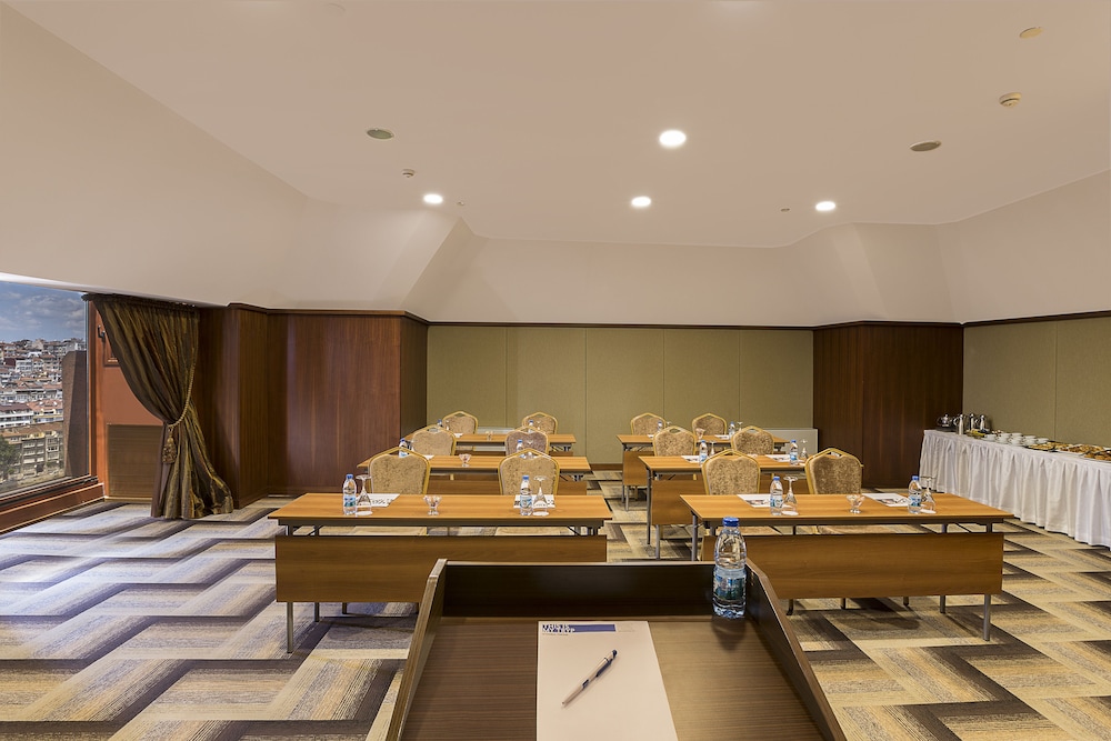 Taxim Express - Image 20