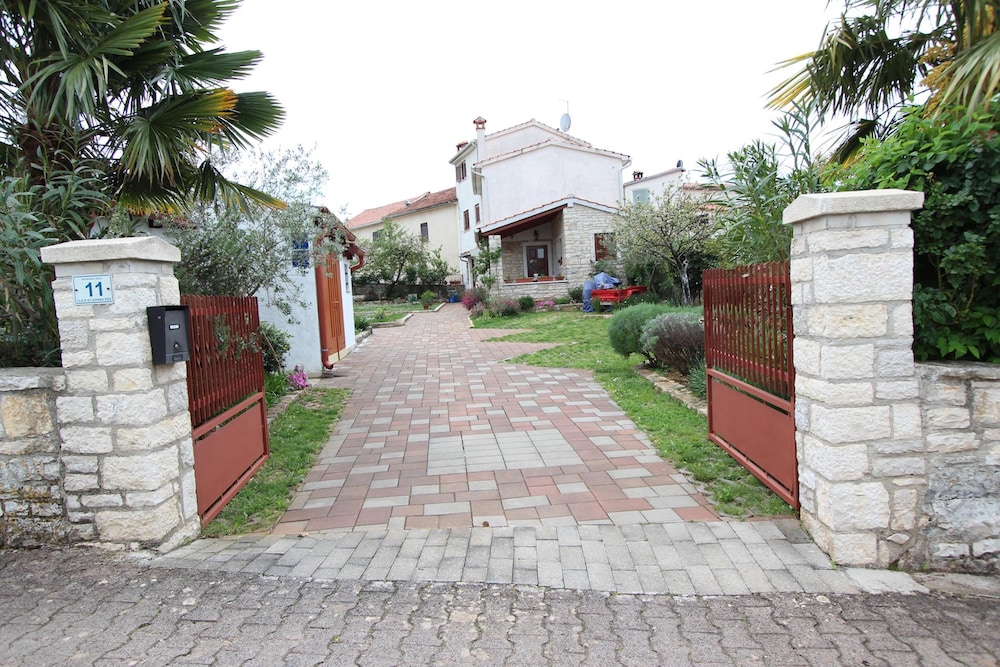 Apartments Liliana