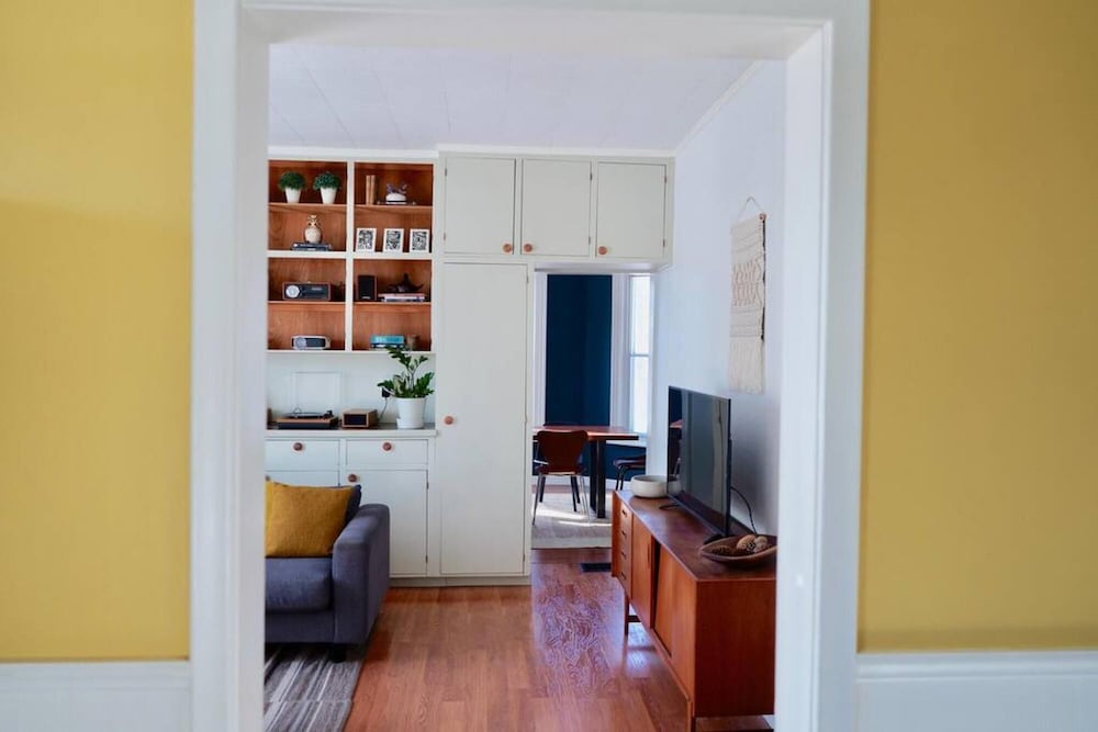 Ashton House PEC Welcomes You to The County - Image 3