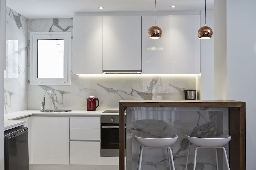 Cozy and Bright Apartment in Kolonaki