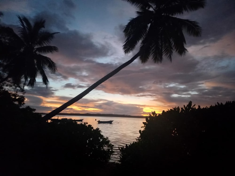 Mahina Lodge