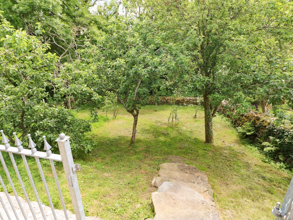 Trewrach Cottage