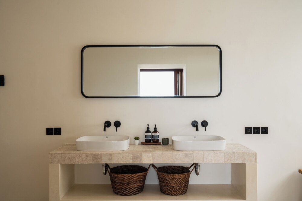 Rumah Tiha by Alfred in Bali