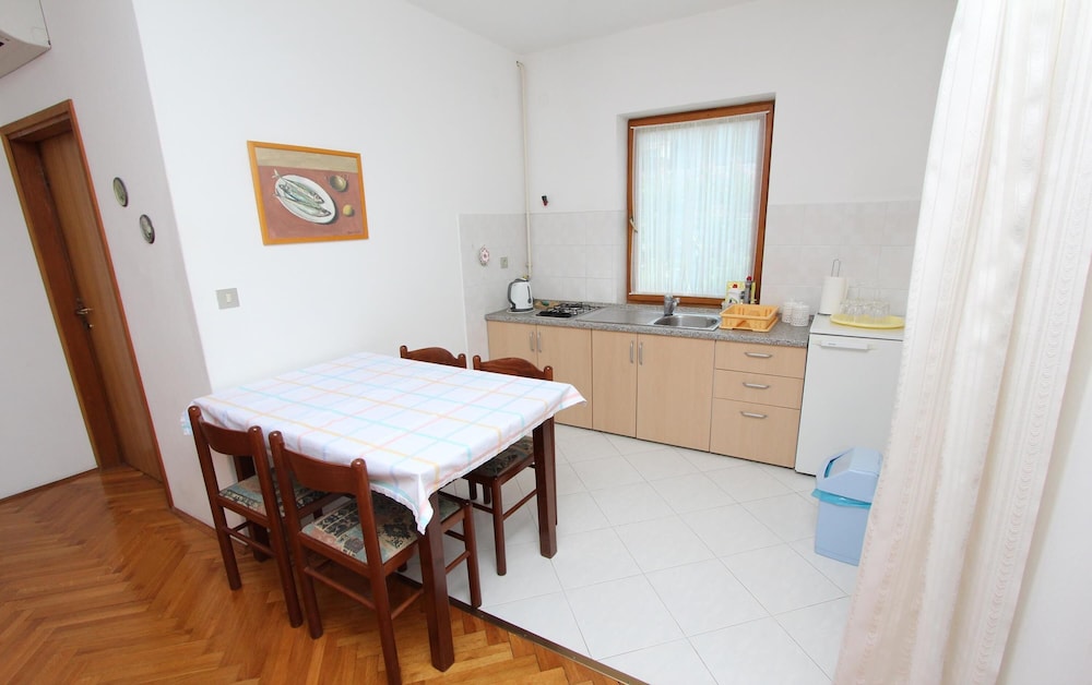 Apartments Mitton view 3