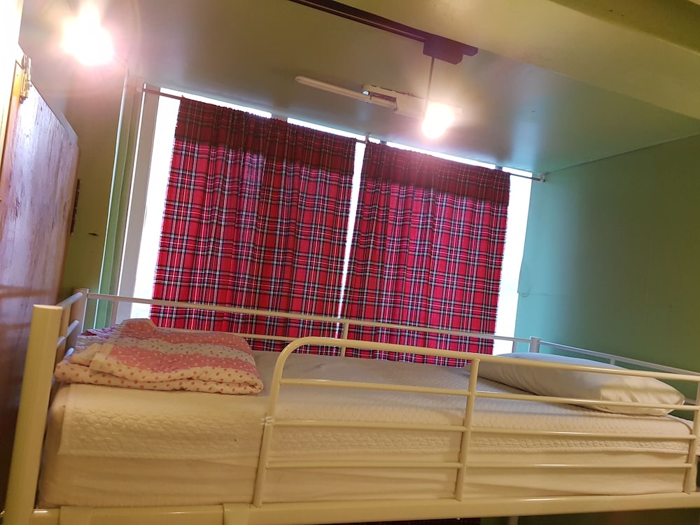 Mr.Comma Guesthouse - Hostel