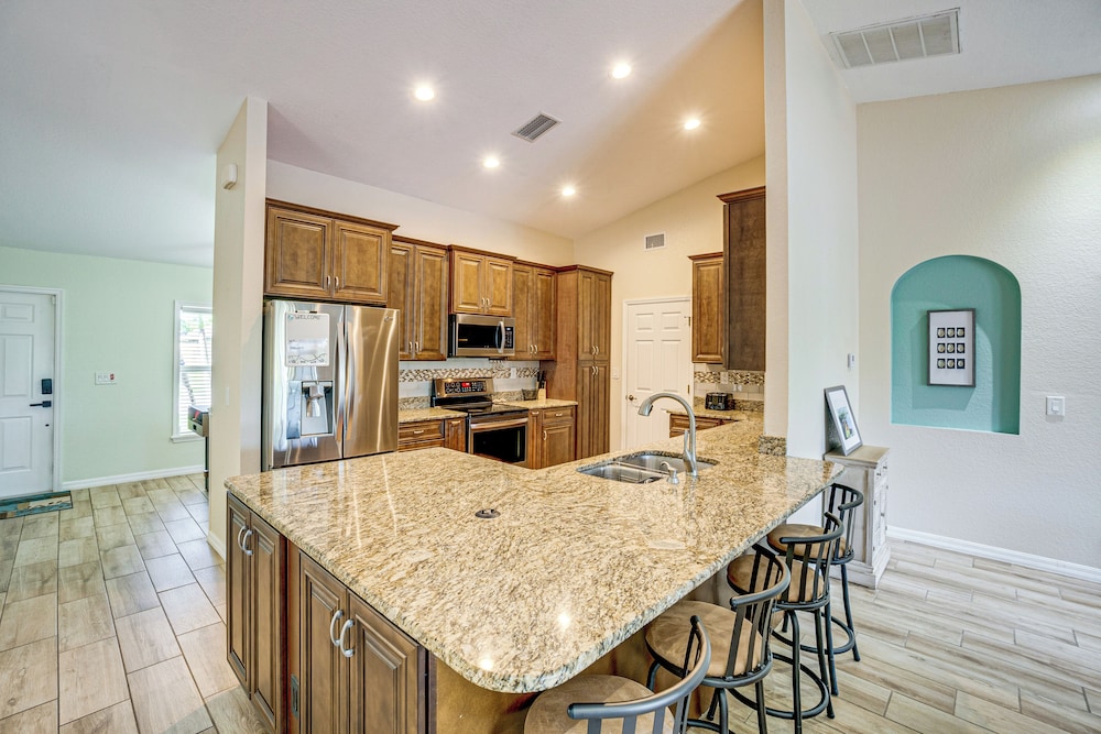 Port Charlotte Oasis w/ Boat Dock: Relax Poolside!